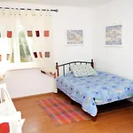 Tatil Evi Family Friendly House With A Swimming Pool Valtura, Pula - 7325